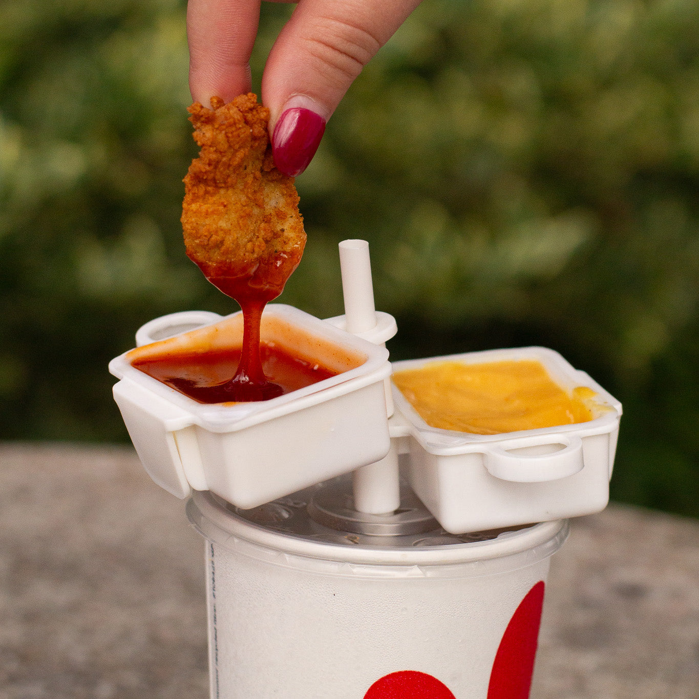 Stay Saucy™ Dipping Sauce Holder (4-Pack)