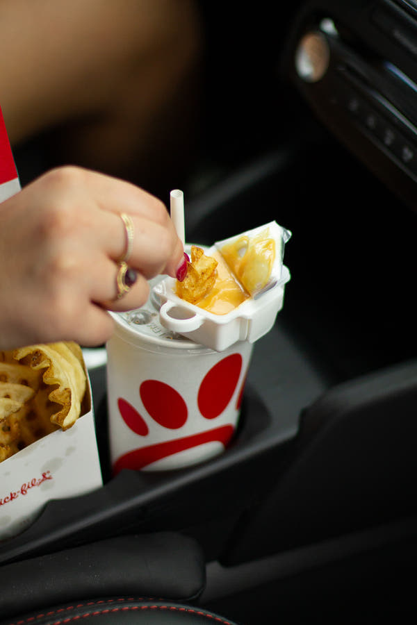 Stay Saucy™ Dipping Sauce Holder (4-Pack)